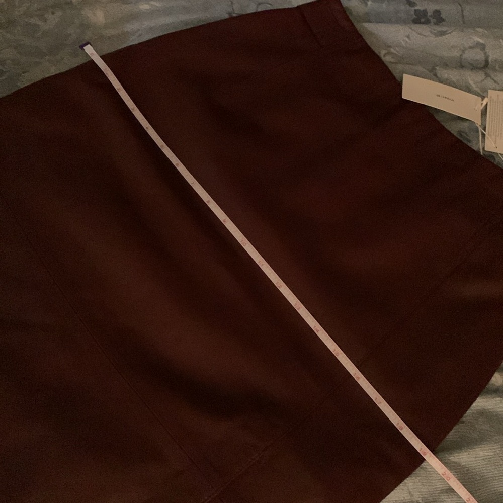 Vince
Leather
Pencil Skirt Elegant Burgundy Leather Skirt - Picture 15 of 16